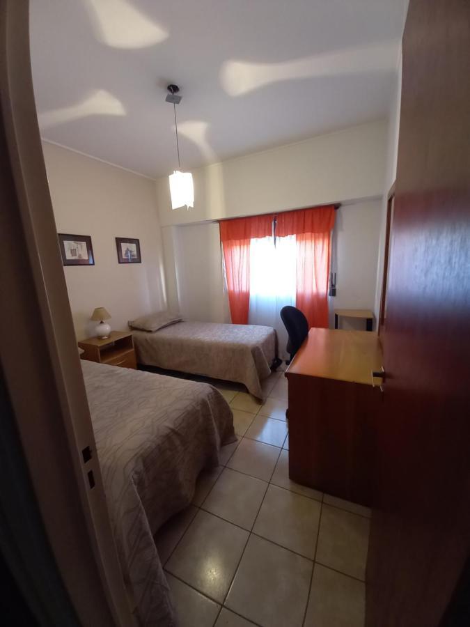 Temporario La Plata Centro Balcon Al Frente Apartment ภายนอก รูปภาพ