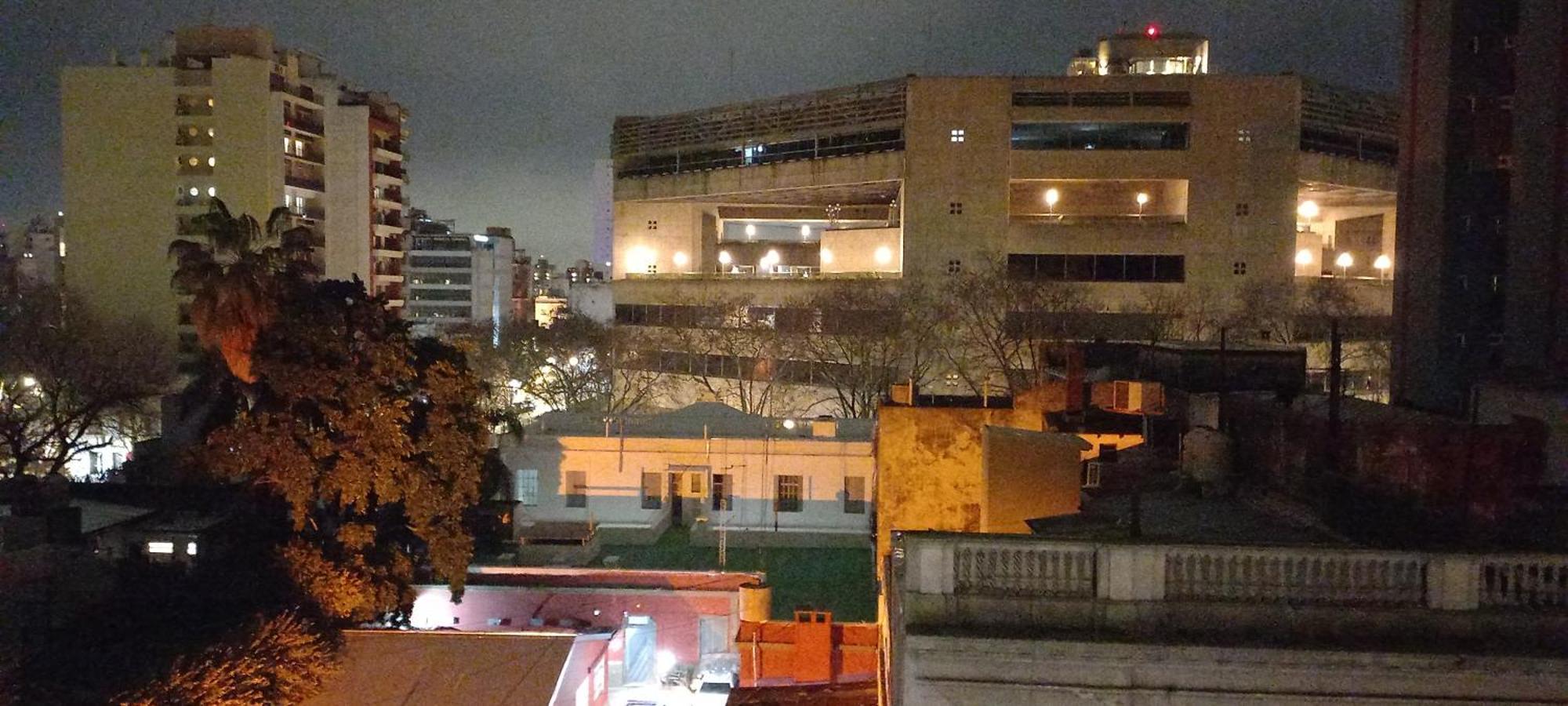 Temporario La Plata Centro Balcon Al Frente Apartment ภายนอก รูปภาพ